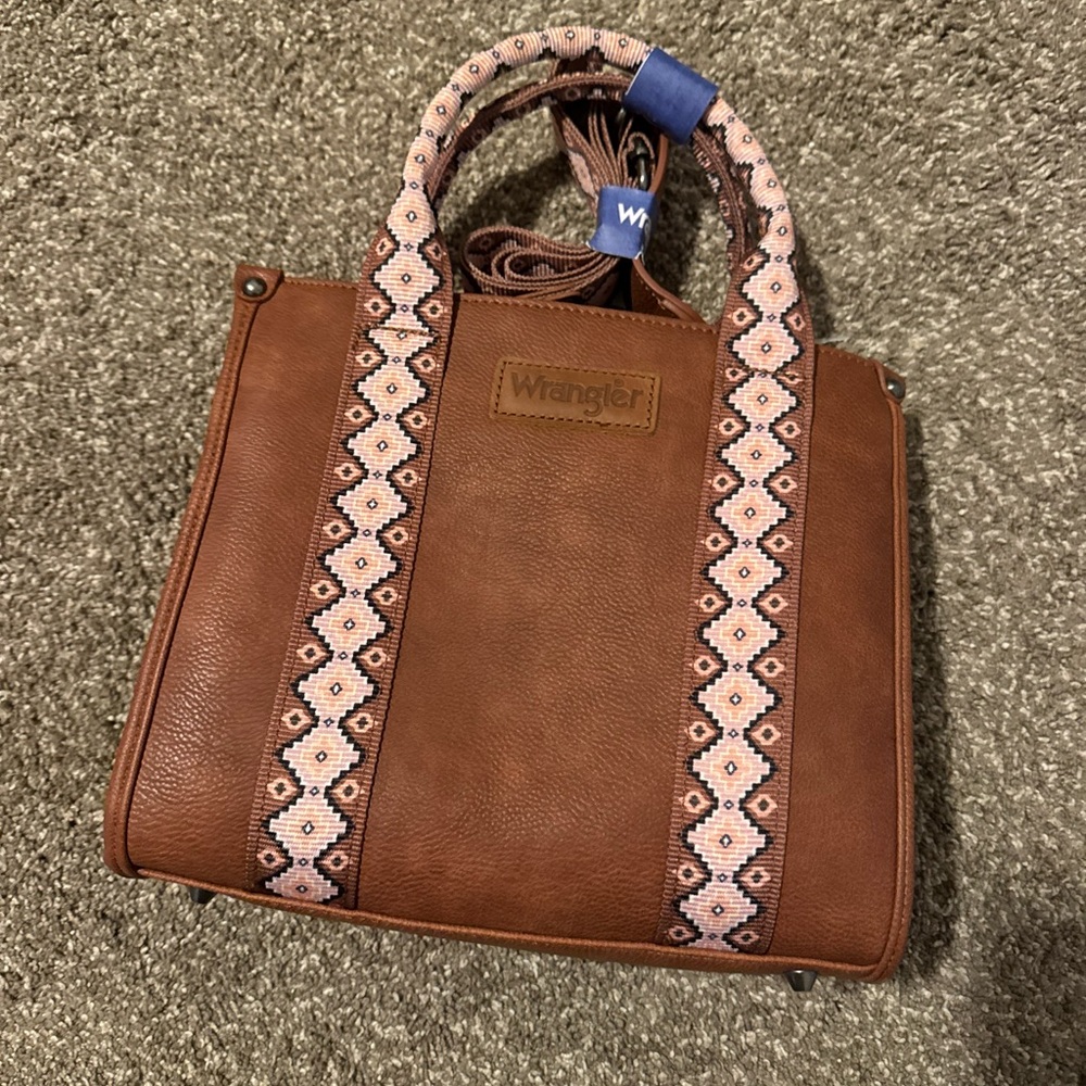 NWT Wrangler Brown Purse with Geometric Straps